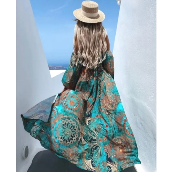 Off The Shoulder Maxi Dress - Picture 4 of 4